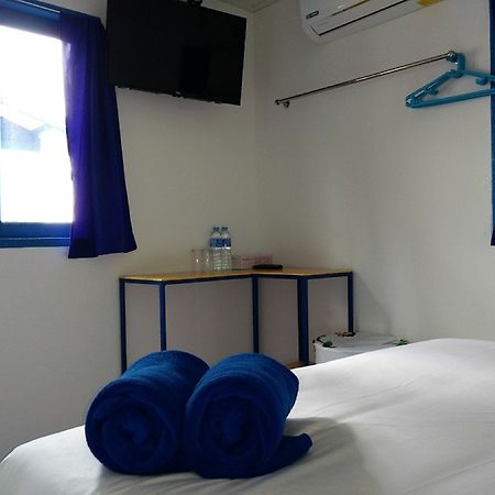 I Talay Beach Bar & Cottage Taling Ngam מראה חיצוני תמונה