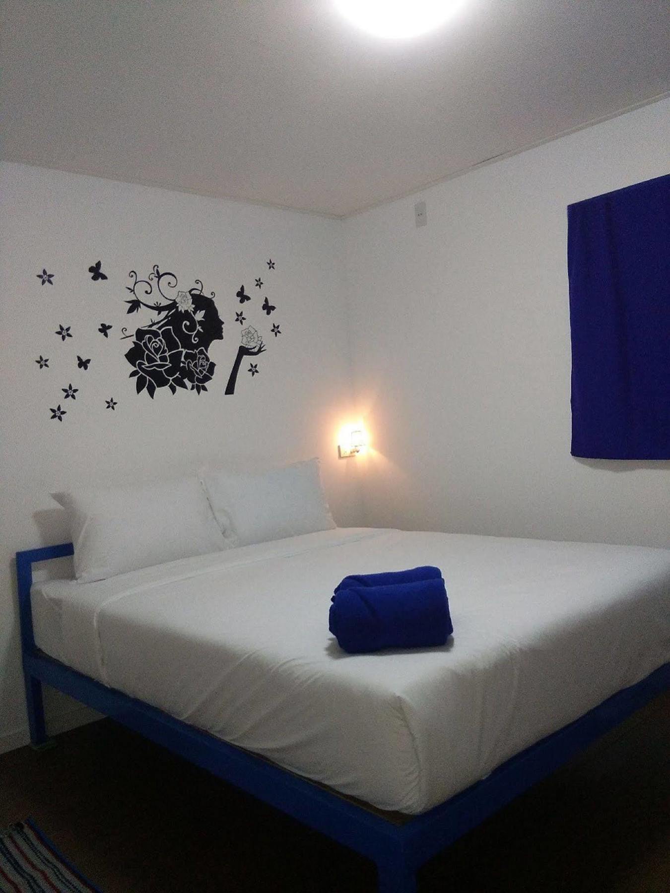 I Talay Beach Bar & Cottage Taling Ngam מראה חיצוני תמונה