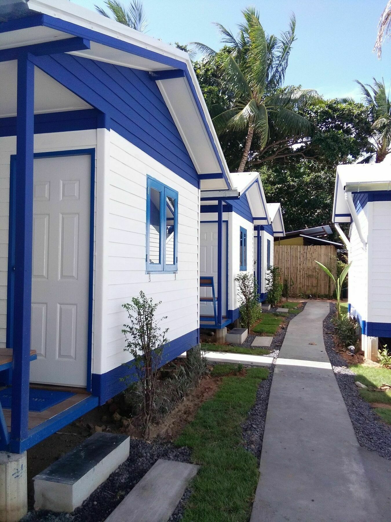 I Talay Beach Bar & Cottage Taling Ngam מראה חיצוני תמונה